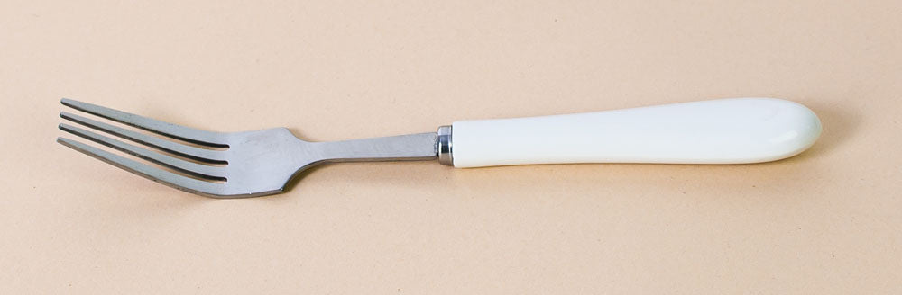 Fourchette épaisse, manche blanc en mélamine