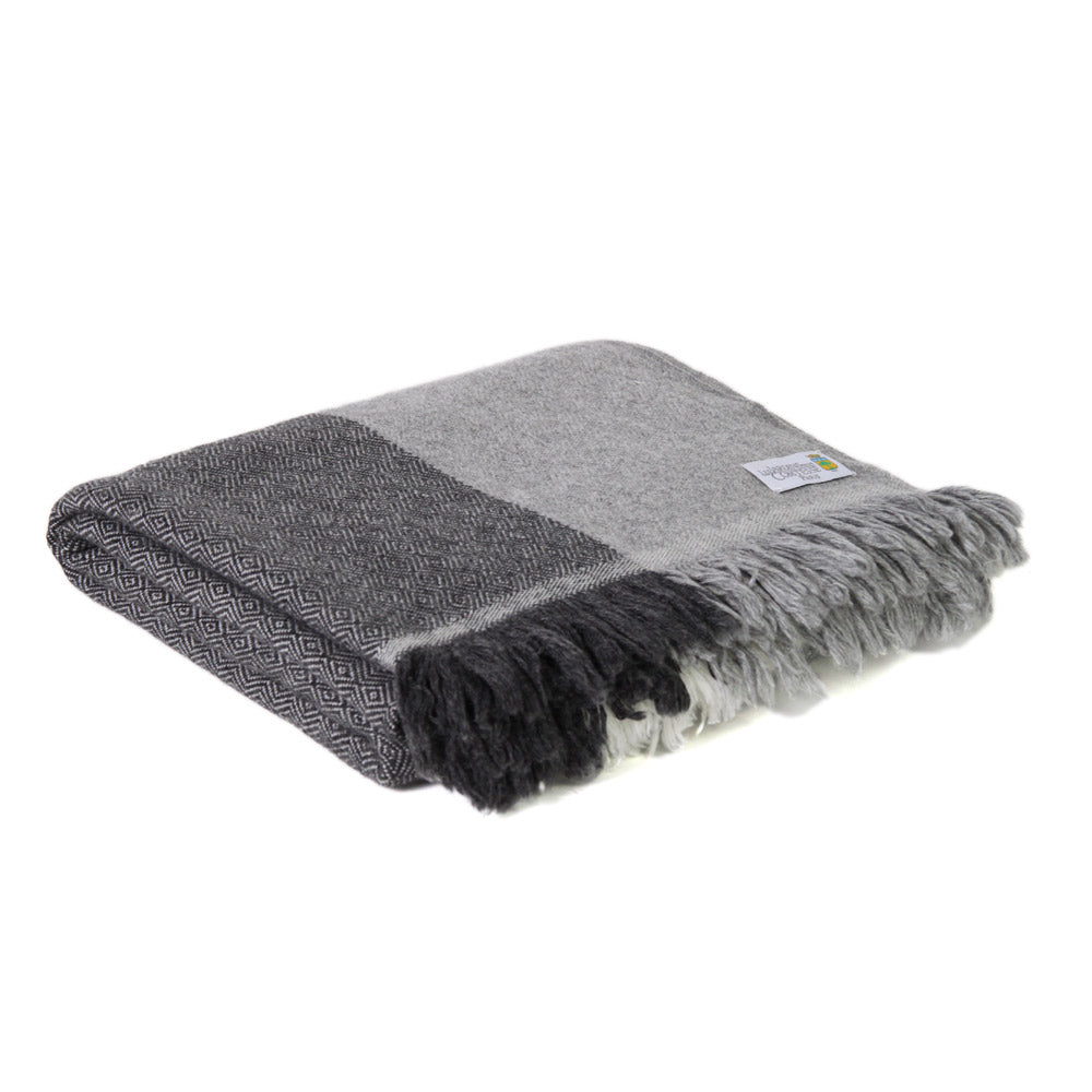 Tapis de selle Eden by Pénélope Diamant - Bleur roi & Noir - Pénélope Store Tapis de selle Eden by Pénélope Diamant - Bleur roi & Noir - Pénélope Store