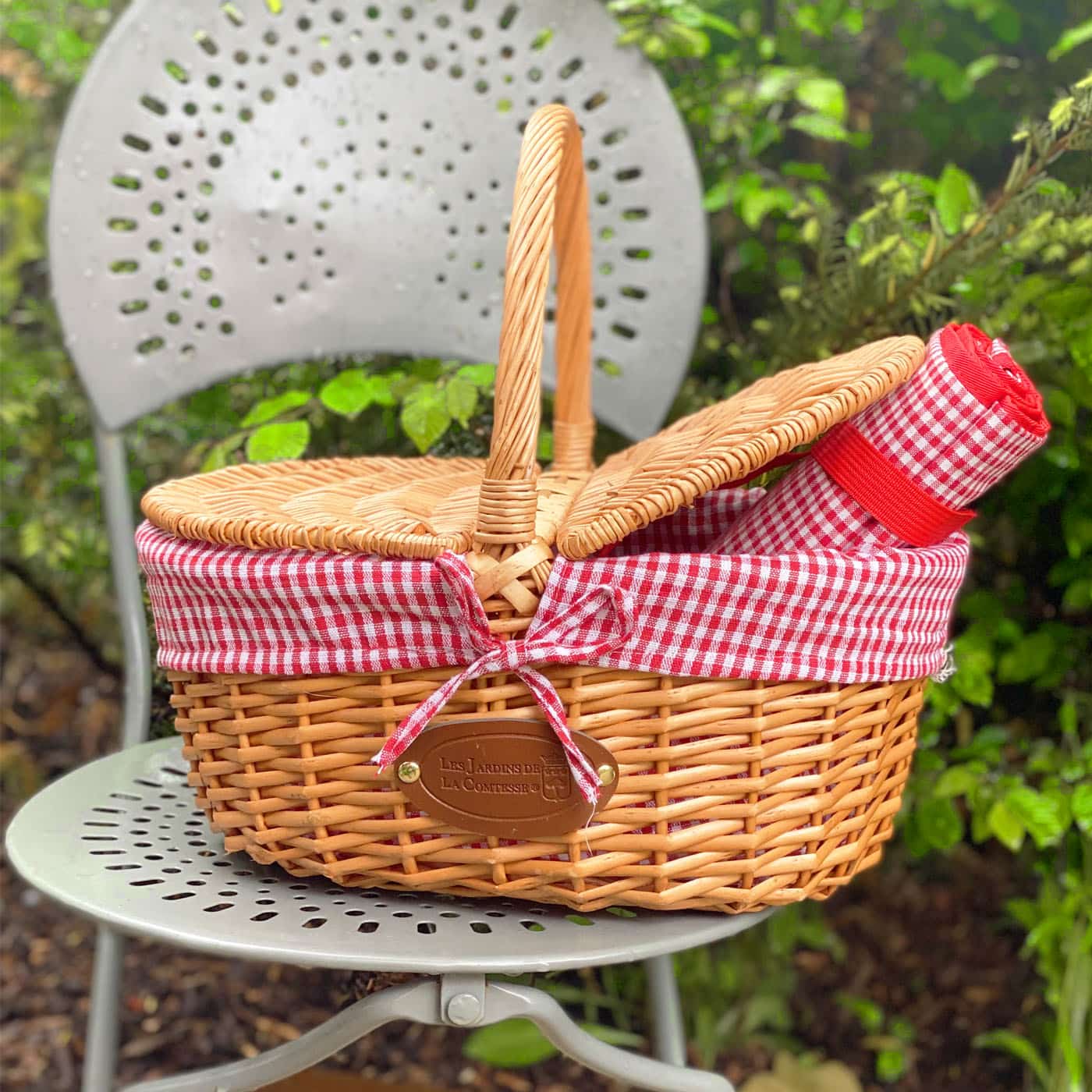 Panier en osier tissu vichy rouge