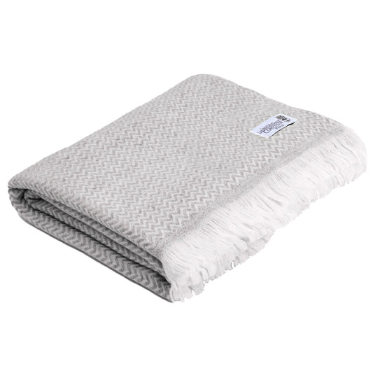 Plaid cachemire et laine Gris Argenté - Petits chevrons - 130 x 230 cm