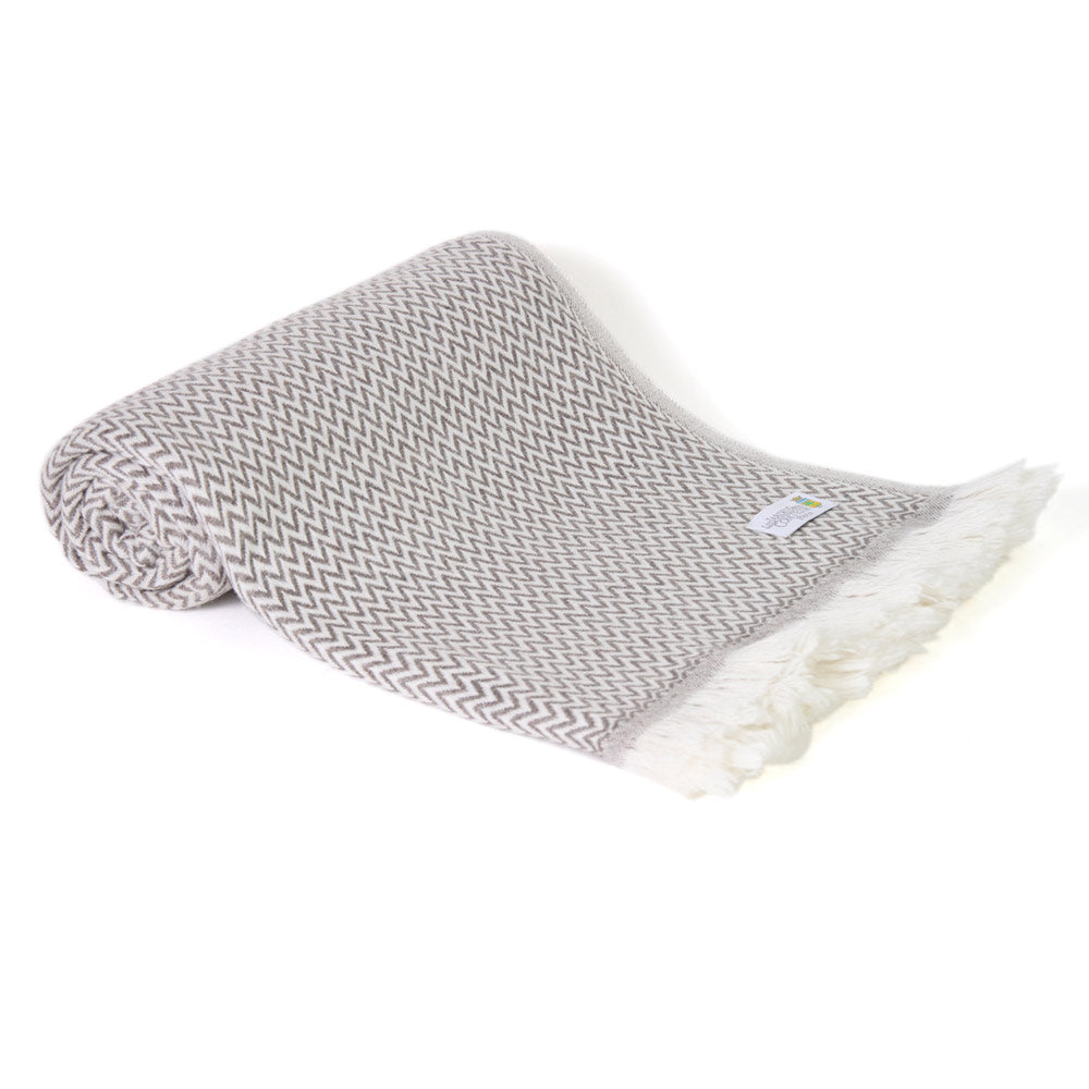 Plaid cachemire et laine Marron Glacé - Petits chevrons - 130 x 230 cm