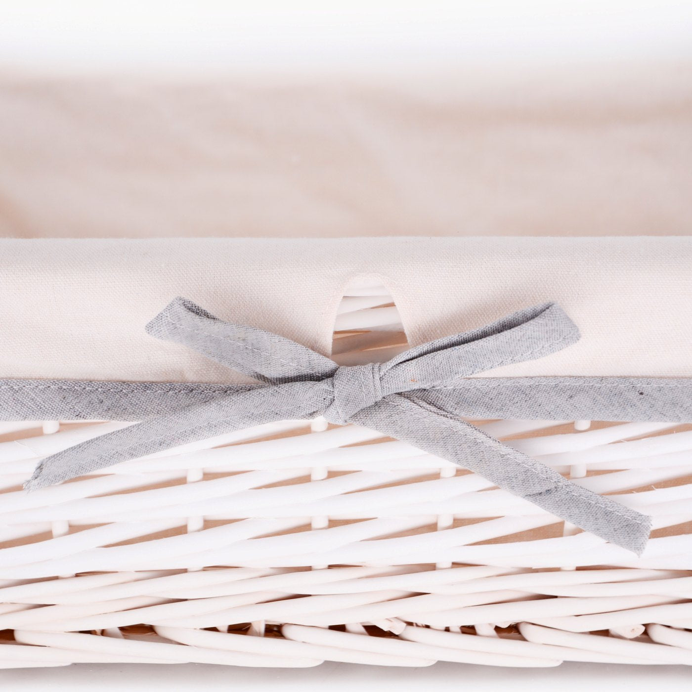 Lot de 4 paniers de rangement en osier blanc - Tissu blanc